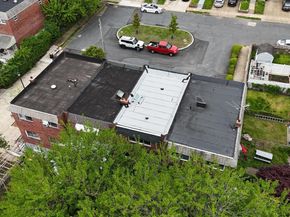 1327 Kings Place, Philadelphia PA 19122