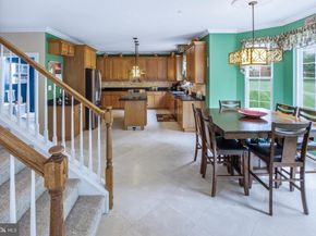 304 Carolee Circle, Springfield PA 19064