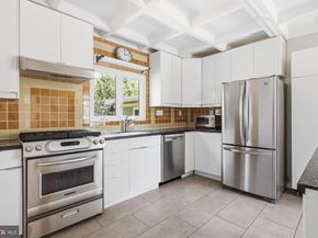 8207 Macarthur Road, Wyndmoor PA 19038