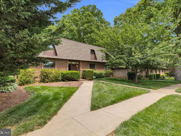 11620 Vantage Hill Road 22B, Reston VA 20190