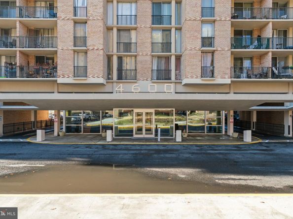 4600 S Four Mile Run Drive S 927, Arlington VA 22204