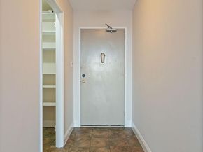 4600 S Four Mile Run Drive S 927, Arlington VA 22204
