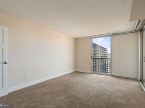 4600 S Four Mile Run Drive S 927, Arlington VA 22204