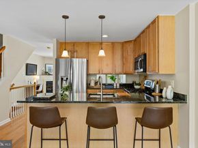 601 S 17TH Street, Philadelphia PA 19146