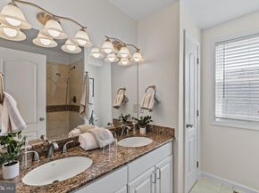 601 S 17TH Street, Philadelphia PA 19146