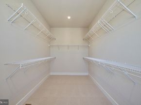 1682 Bandit Loop 14B, Reston VA 20190
