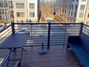 1682 Bandit Loop 14B, Reston VA 20190