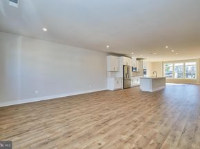 1682 Bandit Loop 14B, Reston VA 20190