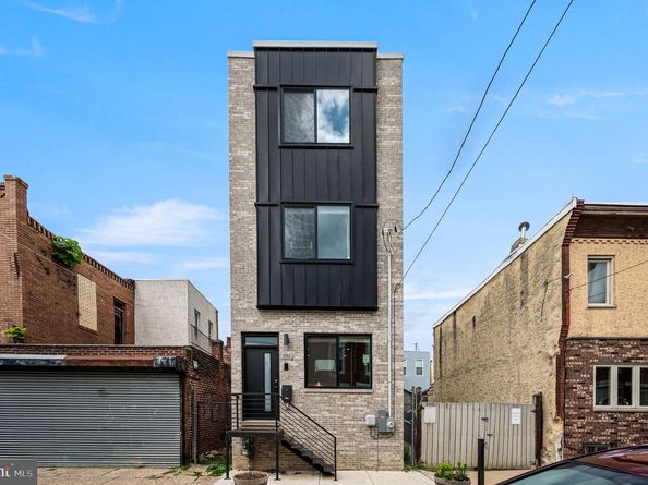 2061 Mcclellan Street, Philadelphia PA 19145