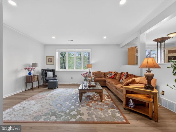 18 Colchester Place, Newtown PA 18940