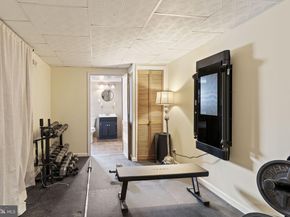 4727 E Thompson Street, Philadelphia PA 19137