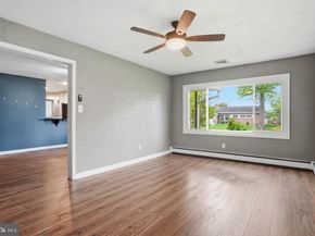 47 Thornyapple Lane, Levittown PA 19054