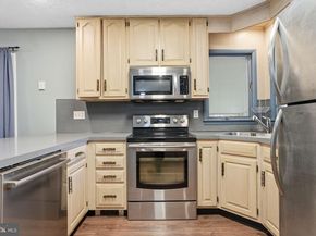 47 Thornyapple Lane, Levittown PA 19054