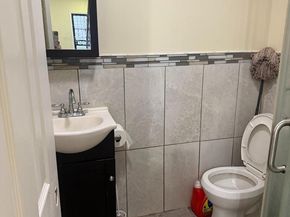 2508 S 7TH Street, Philadelphia PA 19148