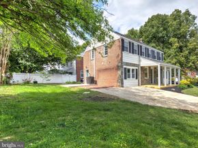 300 Walnut Place, Havertown PA 19083