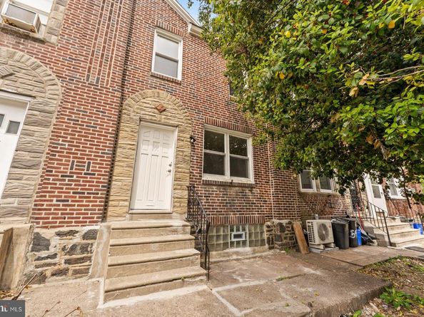 5946 Bennington Street, Philadelphia PA 19120