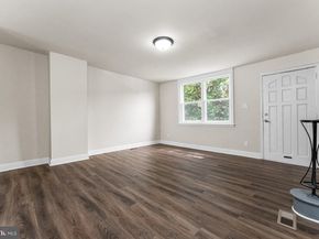 5946 Bennington Street, Philadelphia PA 19120