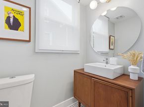 2211 R Street SE, Washington DC 20020