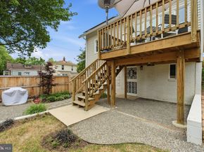 2211 R Street SE, Washington DC 20020