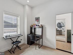 207 S 24TH Street, Philadelphia PA 19103