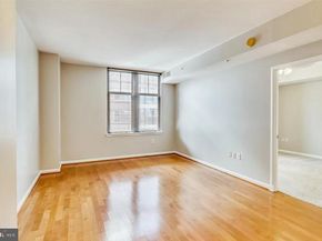 1021 N Garfield Street 804, Arlington VA 22201