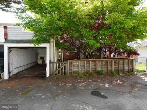 233 W Albemarle Avenue, Lansdowne PA 19050