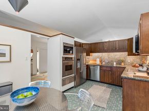 1640 Monk Road, Gladwyne PA 19035