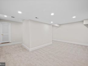 2120 Elliott Avenue, Mclean VA 22101