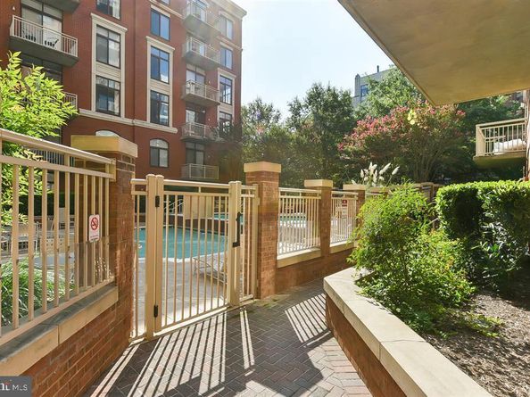 1201 N Garfield Street PH10, Arlington VA 22201