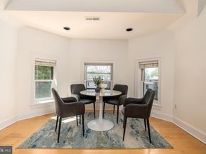 350 9TH Street SE 26, Washington DC 20003