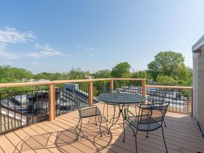 350 9TH Street SE 26, Washington DC 20003