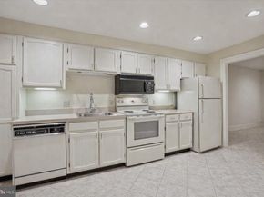 17 Logan Circle NW, Washington DC 20005