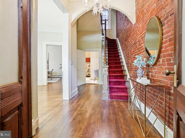 17 Logan Circle NW, Washington DC 20005