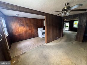 519 S 4TH Street, Darby PA 19023