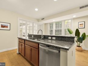 1661 Crescent Place NW 102W, Washington DC 20009