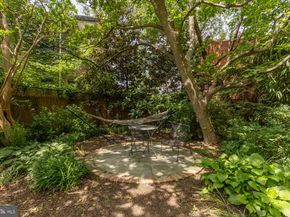 1661 Crescent Place NW 102W, Washington DC 20009