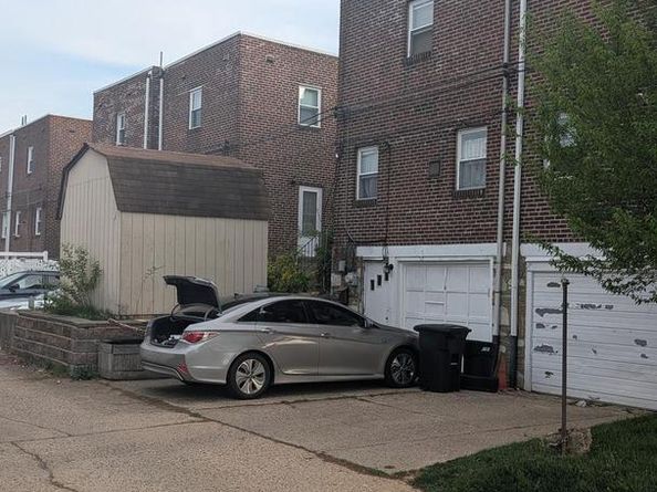 1803 Hoffnagle Street, Philadelphia PA 19152
