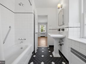 326 Winding Way, Merion Station PA 19066