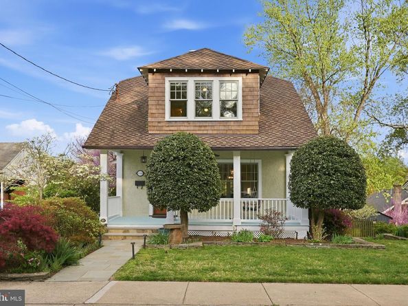 2343 N Fillmore Street, Arlington VA 22207