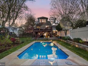 2343 N Fillmore Street, Arlington VA 22207