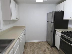 2605 Douglass Road SE 102, Washington DC 20020