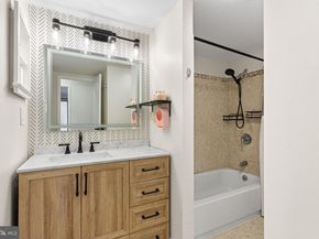 2001 Hamilton Street 1622, Philadelphia PA 19130