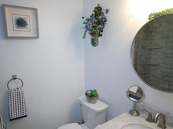 12631 Richton Road, Philadelphia PA 19154