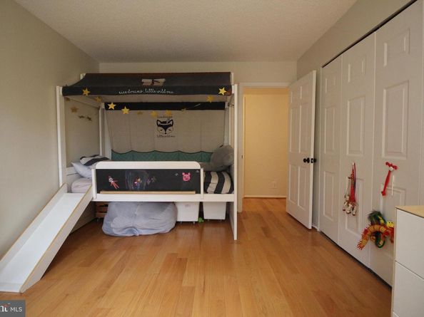 7640 Provincial Drive 204, Mclean VA 22102