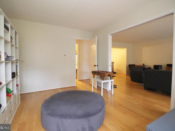 7640 Provincial Drive 204, Mclean VA 22102