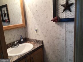 8014 Woodside Drive, Morrisville PA 19067