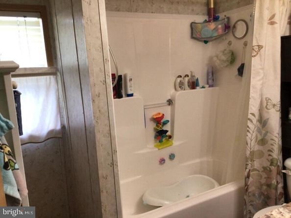 8014 Woodside Drive, Morrisville PA 19067