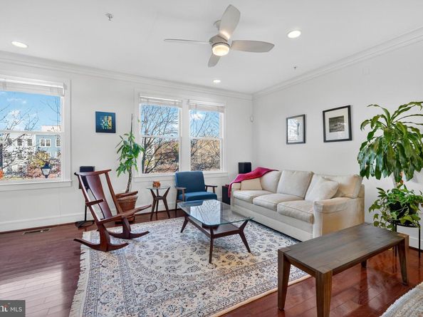 908 Montgomery Street, Alexandria VA 22314