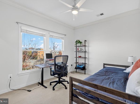 908 Montgomery Street, Alexandria VA 22314