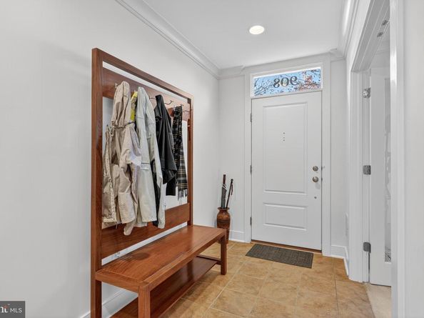 908 Montgomery Street, Alexandria VA 22314